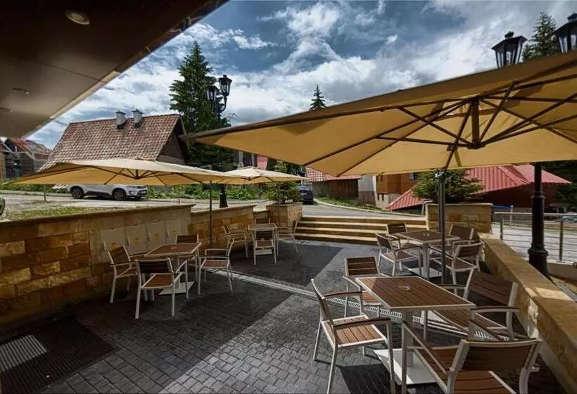 Apart Hotel Mamut