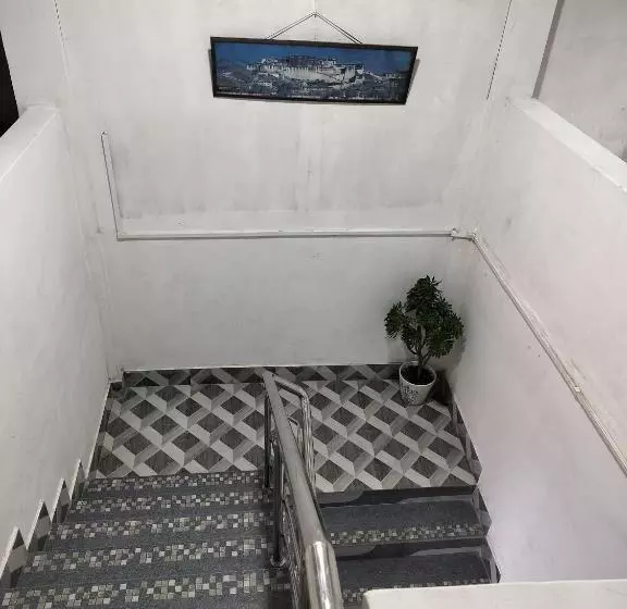 Bed and Breakfast Kanchen View Stay