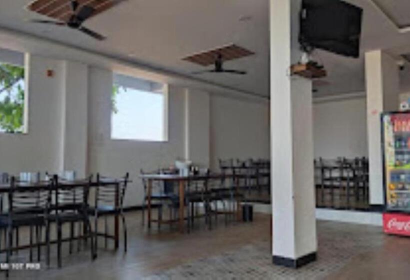 Hotell Maharana Palace,maheshwar