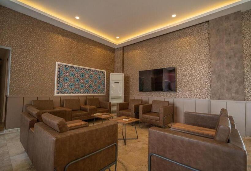 هتل Mali̇bu Resort