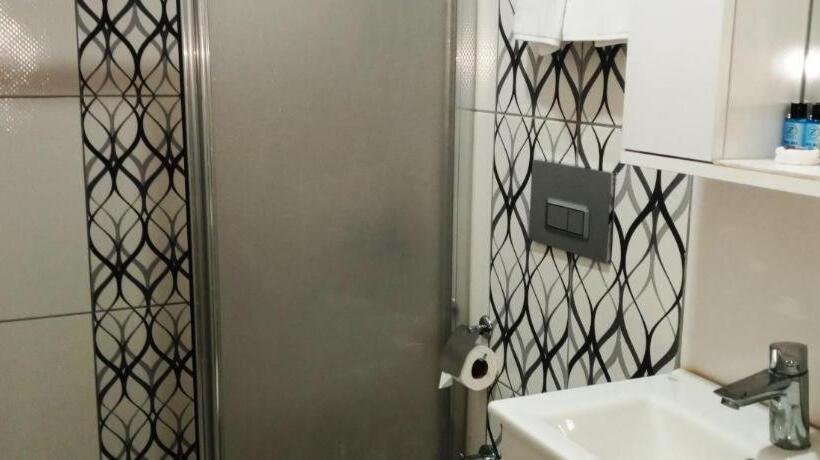 هتل Mali̇bu Resort