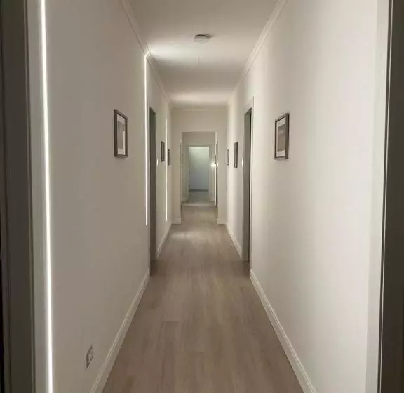 Hotelli Simona Rooms