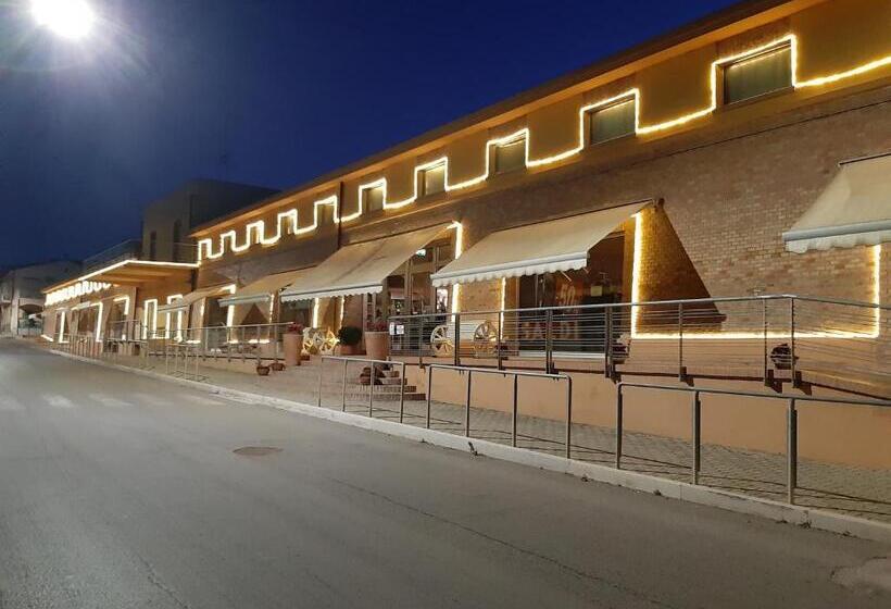 Отель Simona Rooms