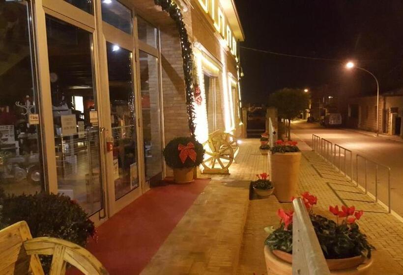 Отель Simona Rooms