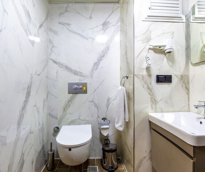 Hotel The Business Class