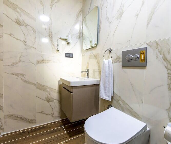 Hotel The Business Class