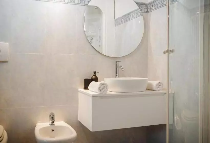 ペンション Elbi Suites   Countryside Retreat