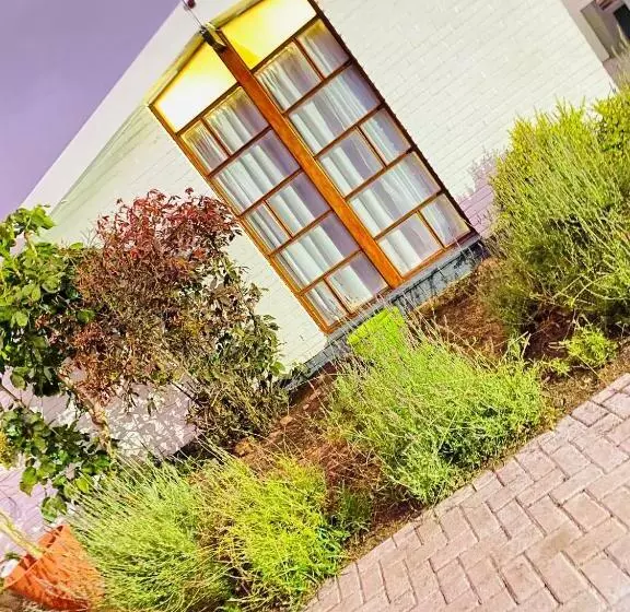 Majatalo Ethembeni Guesthouse