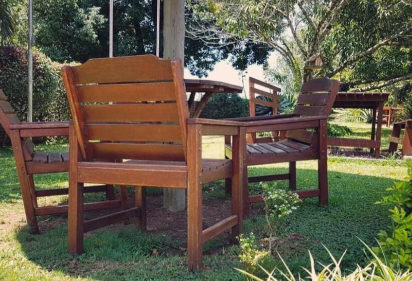 بنسيون Fawn Castle Guesthouse