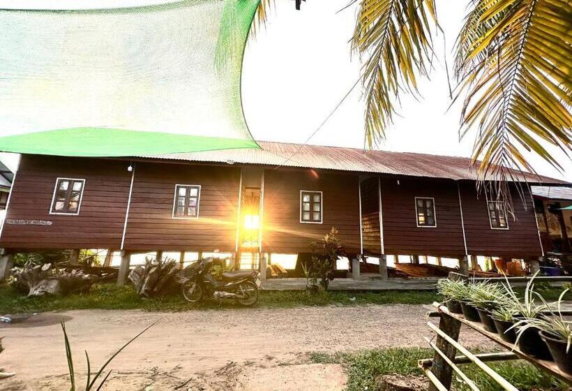 פנסיון Happy Bangalow