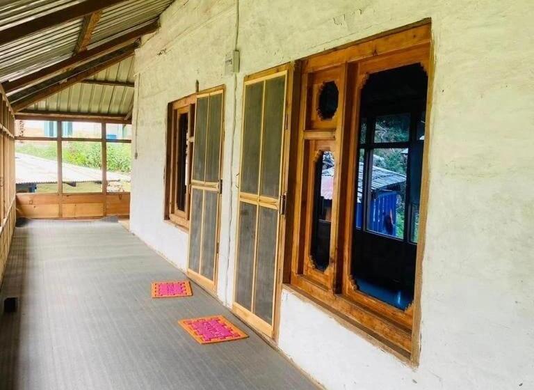 Majatalo Himalayan Bunker, Dingcha Village, Tindar