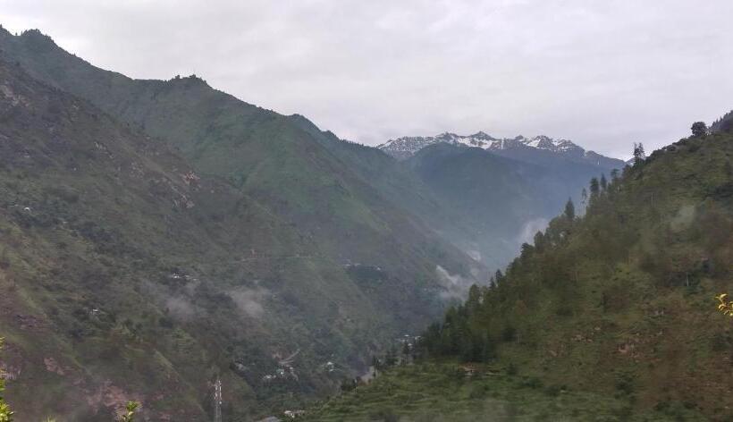 Majatalo Himalayan Bunker, Dingcha Village, Tindar