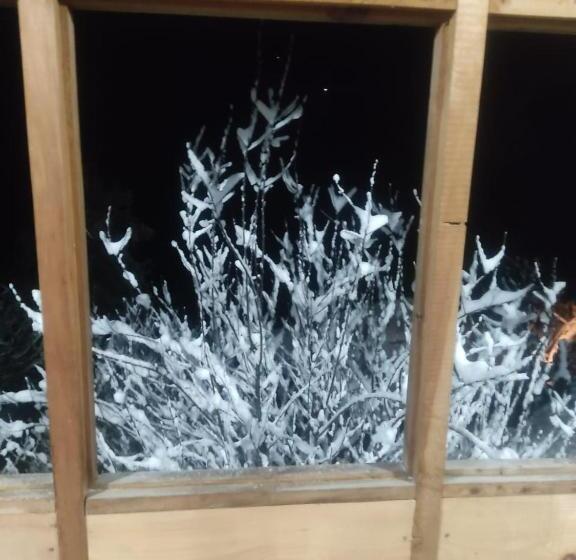 Majatalo Himalayan Bunker, Dingcha Village, Tindar