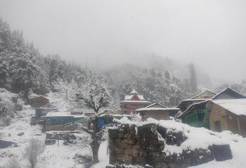 Majatalo Himalayan Bunker, Dingcha Village, Tindar