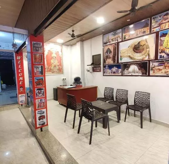 ペンション Kohinoor Guest House