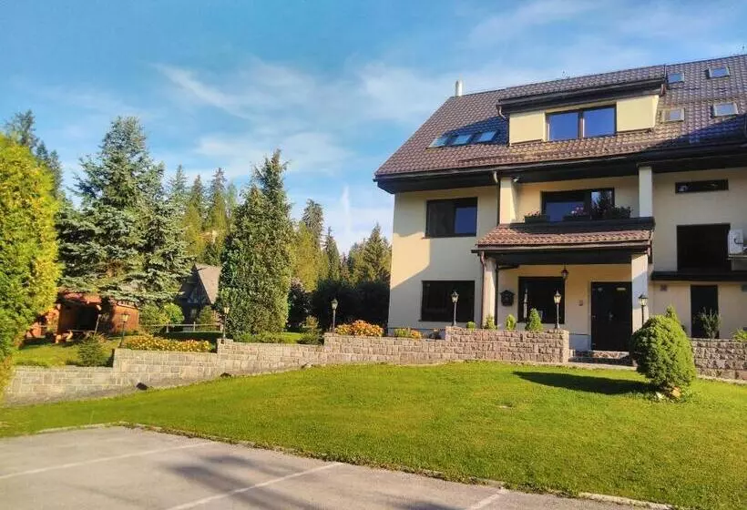 Majatalo Penzión Vodár