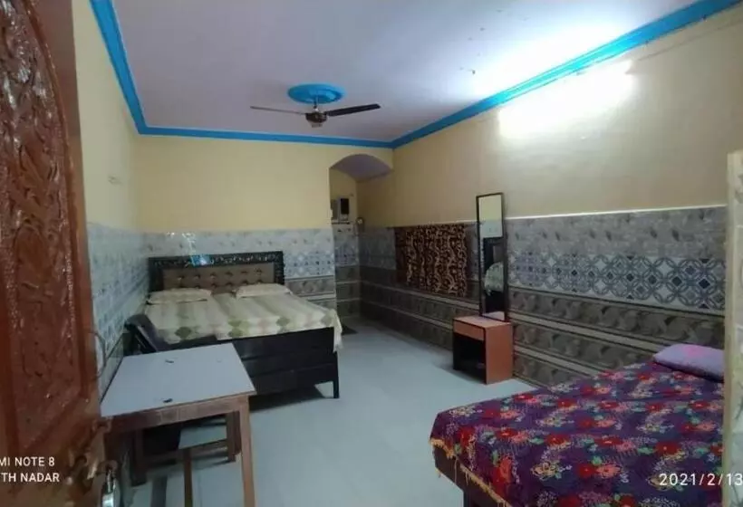 Seelan Nadar Holiday Resort,mumbai