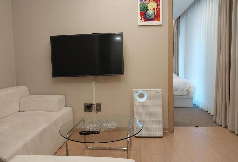 The Solid Residence Elbon The Stay By Haeundae