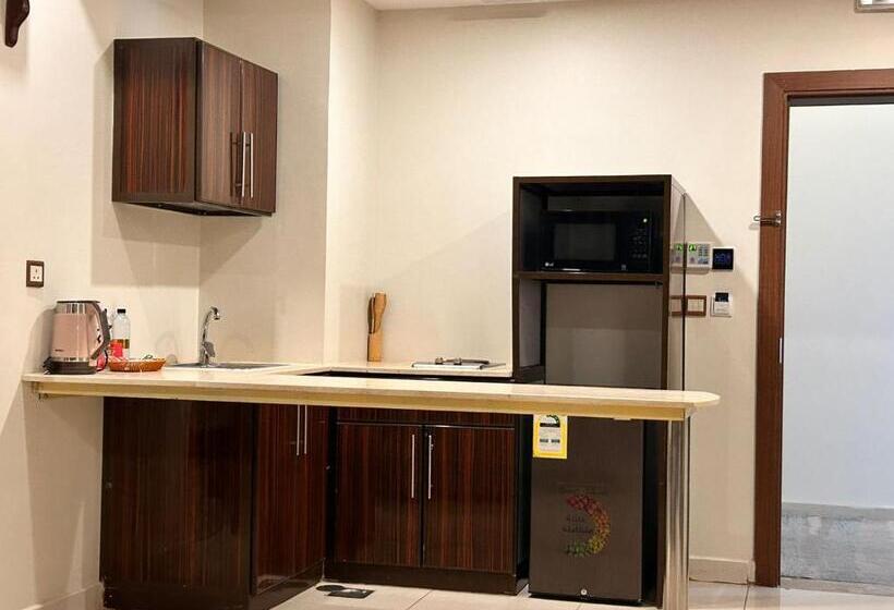 Отель Nusuk Taiba