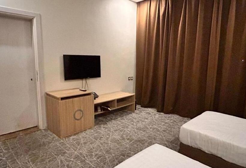 Отель Nusuk Taiba