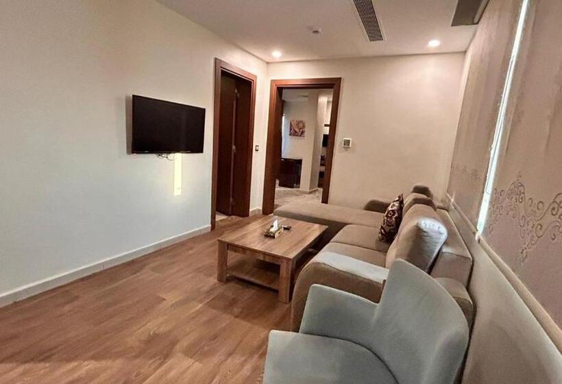 Отель Nusuk Taiba