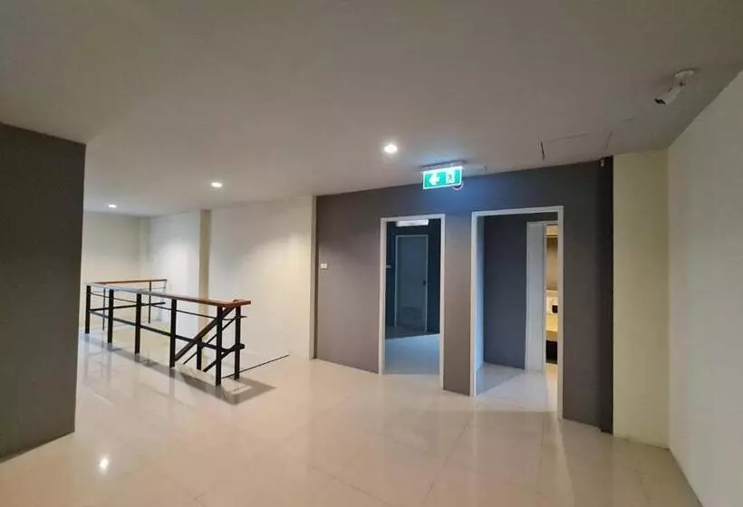 Baan Pheun Hostel บ้านเพื่อน โฮสเทล
