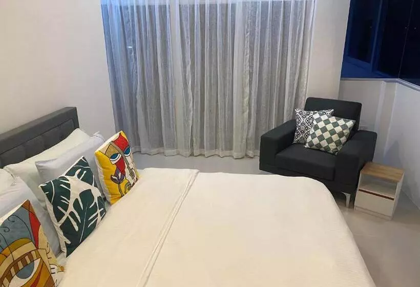 ベッドアンドブレックファースト Montecristo