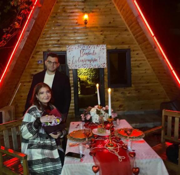 민박 Yuvacik Kazli Bahçe Bungalov Otel Ve Restoran