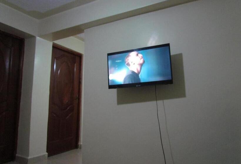 تختخواب و صبحانه Zuri Furnished Apartment