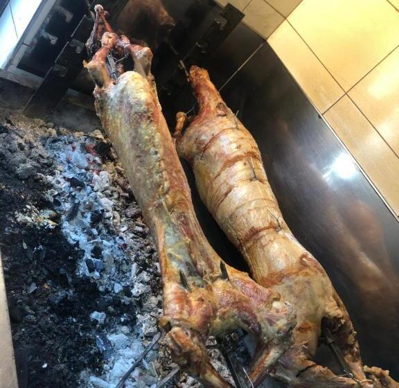 هتل Ambassador Voskopojë