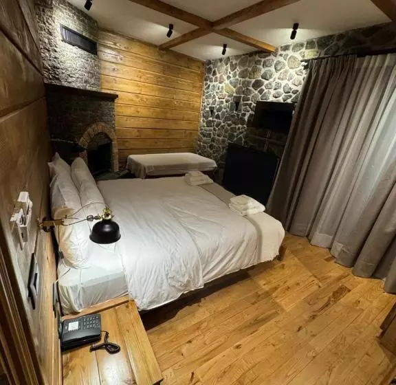 Hotelli Ambassador Voskopojë