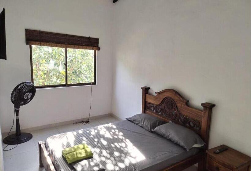 ホテル Naru Extremo