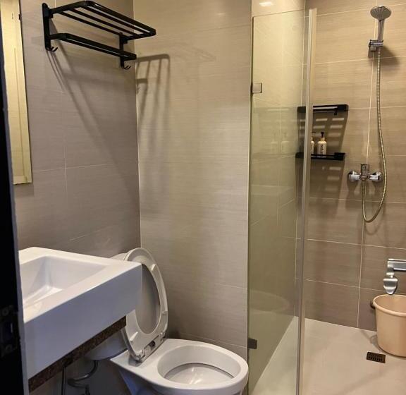 Hotelli J@j Spacious