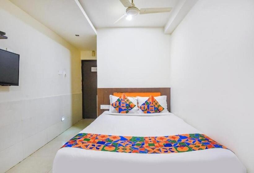 Hotel Leela Grand Inn