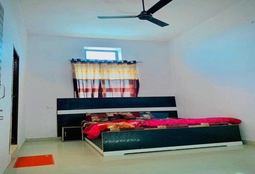 ホテル Oyo Brothers