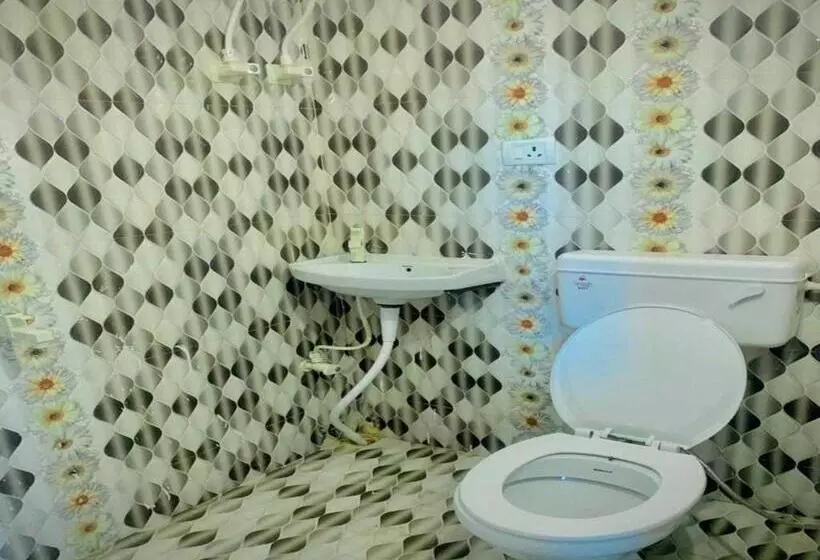 ホテル Oyo Brothers