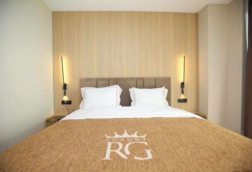 هتل Regina Palm Resort