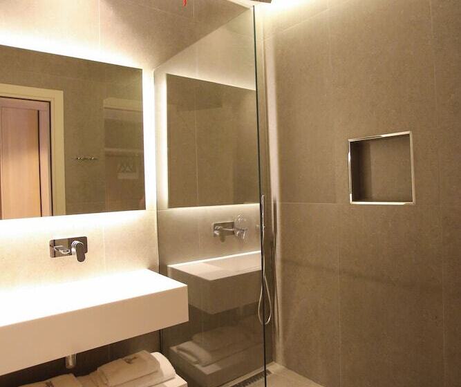 هتل Regina Palm Resort