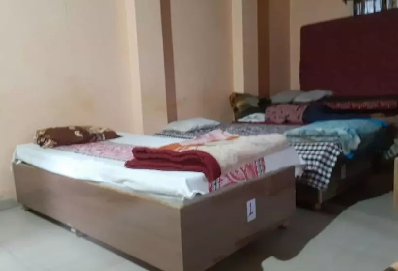 Hotelli Thakur Jii Bhopal