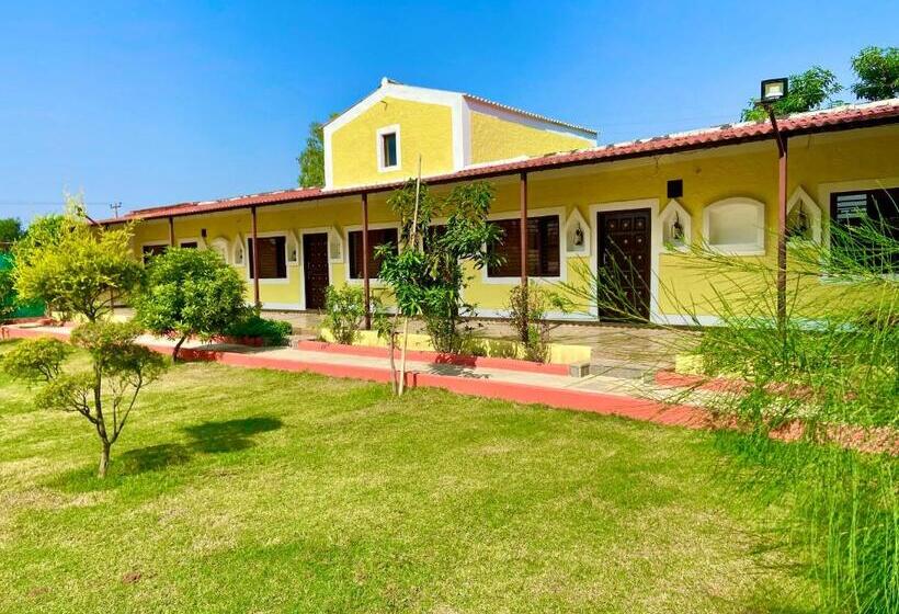 Otel Vanzara Retreat