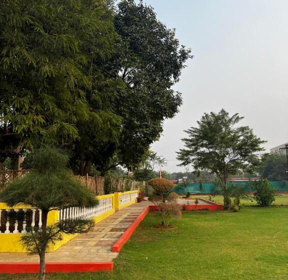 Otel Vanzara Retreat