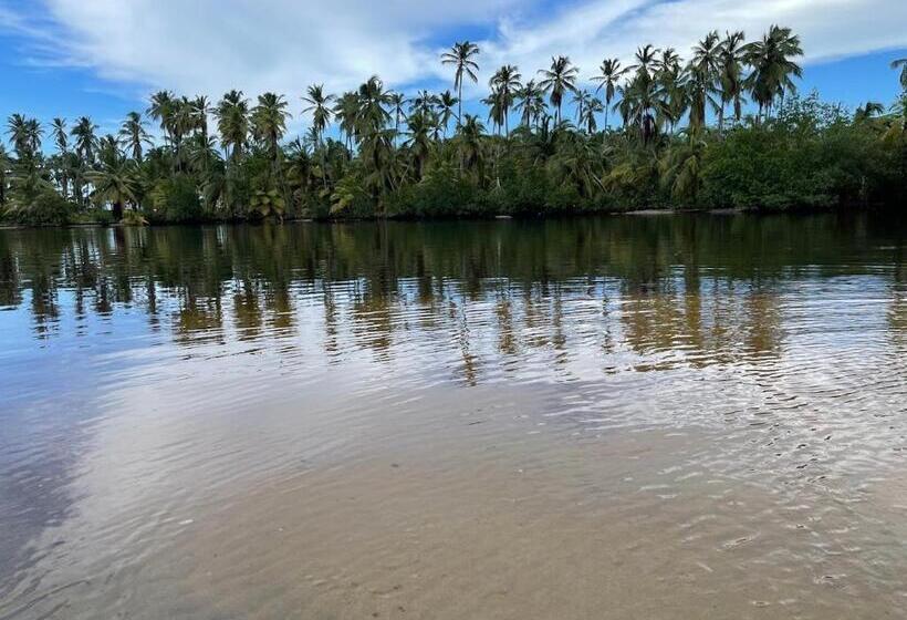 مُتل Las Mercedes