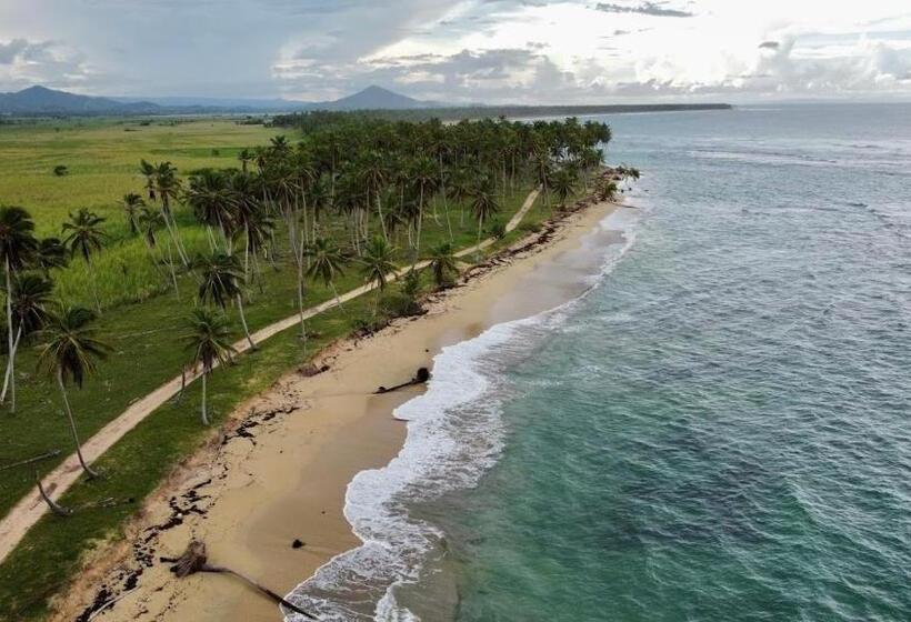 مُتل Las Mercedes