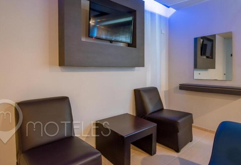 فندق على الطريق Smae