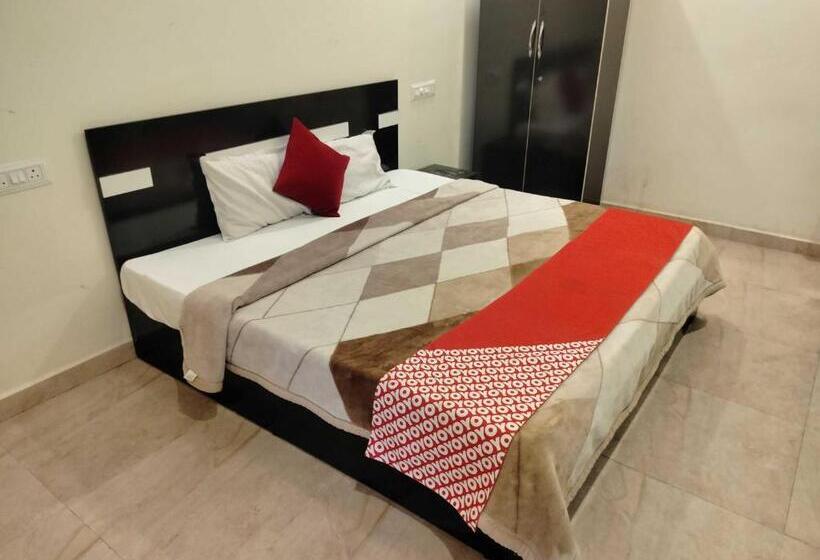 Oyo Hotel Sarkar Inn