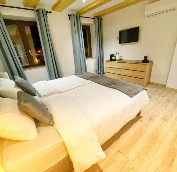 پانسیون Chambre Super Broussard