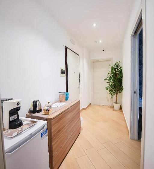 پانسیون Karol Bari Airport