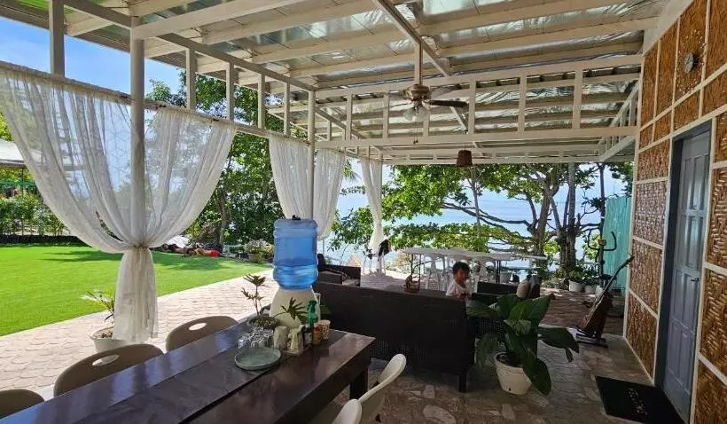 ペンション Mymi Beach House