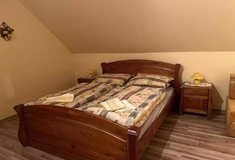 Majatalo Penzión Serafín