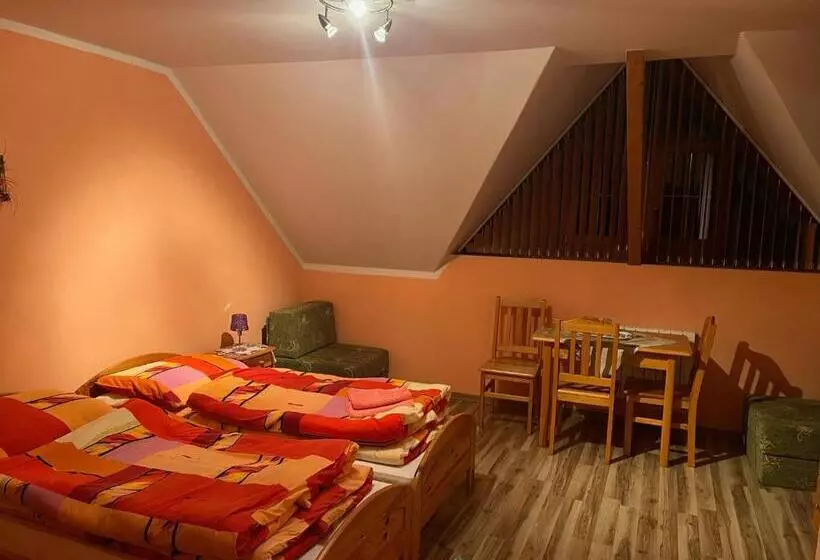 Majatalo Penzión Serafín